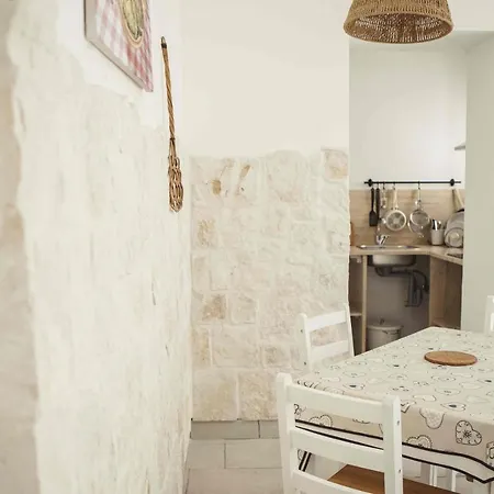 Villa Maria, 2 Private Suites, Private Pool & Bbq Castellana Grotte