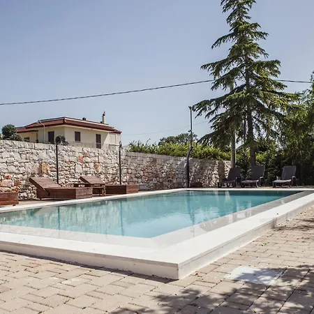 Villa Maria, 2 Private Suites, Private Pool & Bbq Castellana Grotte